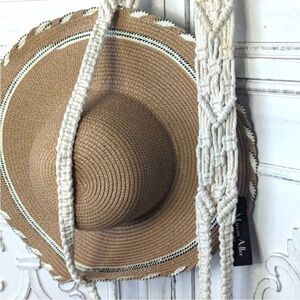 Boho Hat Storage Macrame Hand Crafted Holds 2 Hats NEW! Wall Hanging